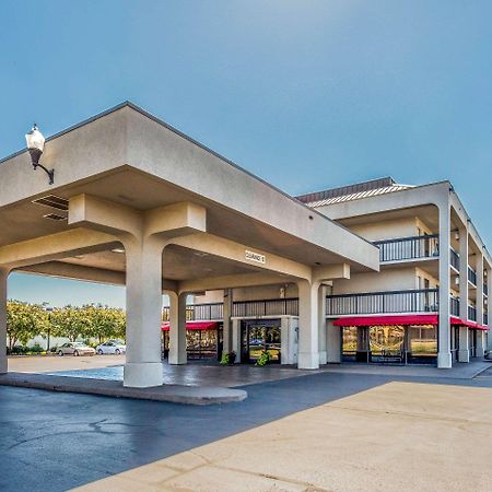 Clarion Pointe Huntsville Research Park Exterior foto